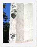 IMG_1601 * Autres scultures sur l'�glise Saint-Martin * 480 x 640 * (109KB)