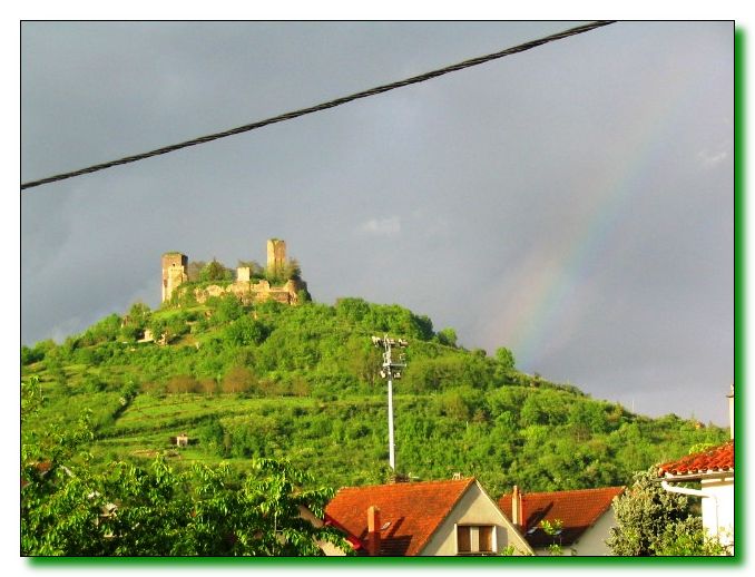 Arc-en-ciel-sur-les-tours-de-Saint-Laurent